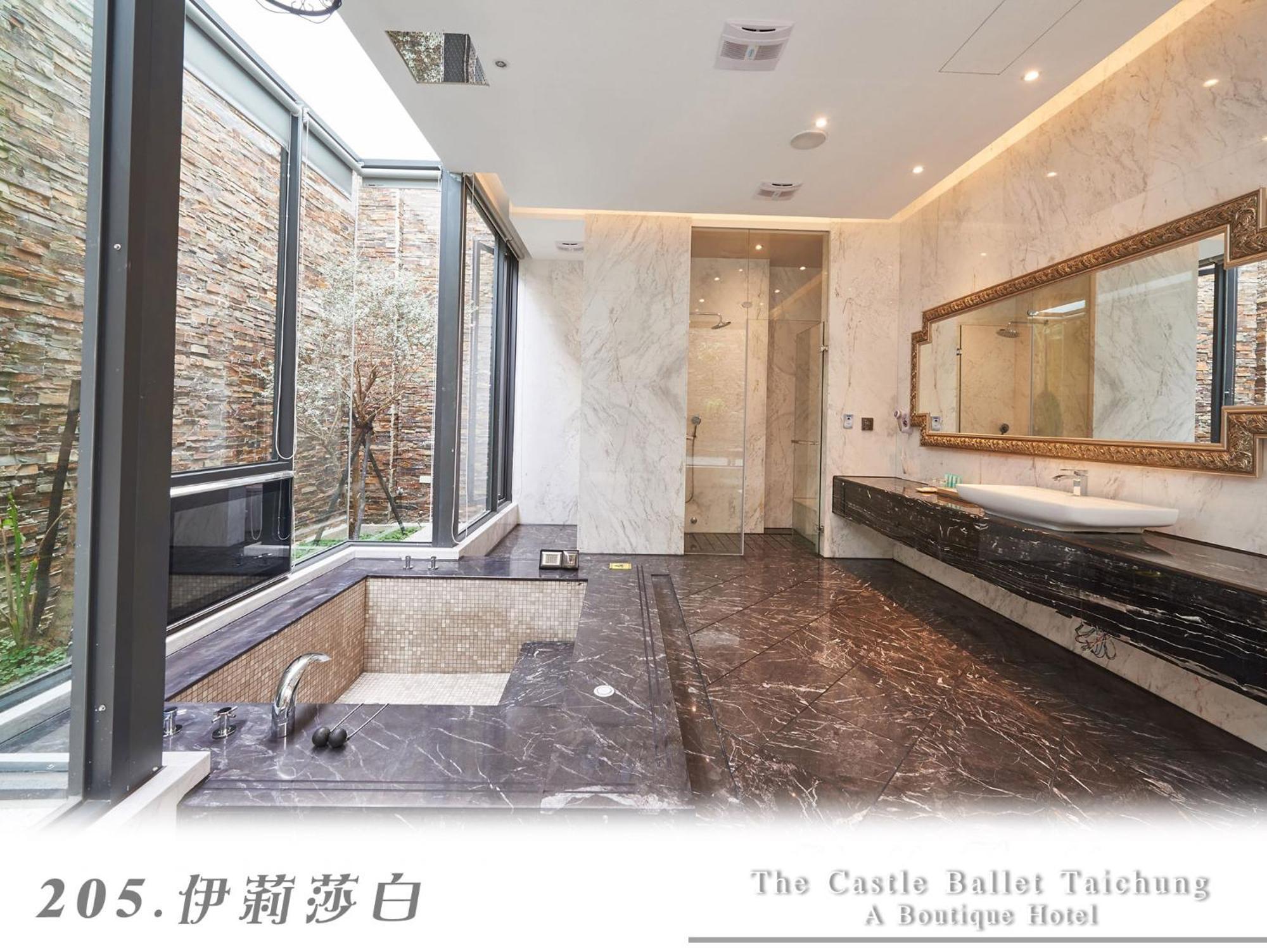 The Castle Ballet Taichung A Boutique Hotel Exterior foto